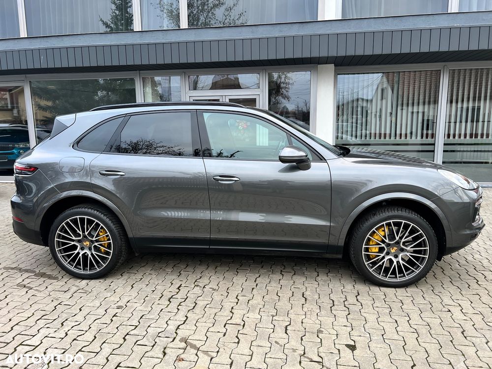 Porsche Cayenne S Tiptronic S - 2