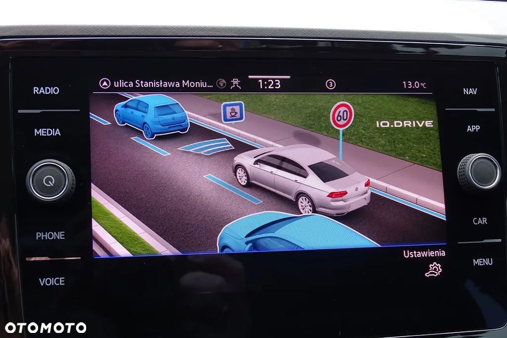 Volkswagen Passat - 40