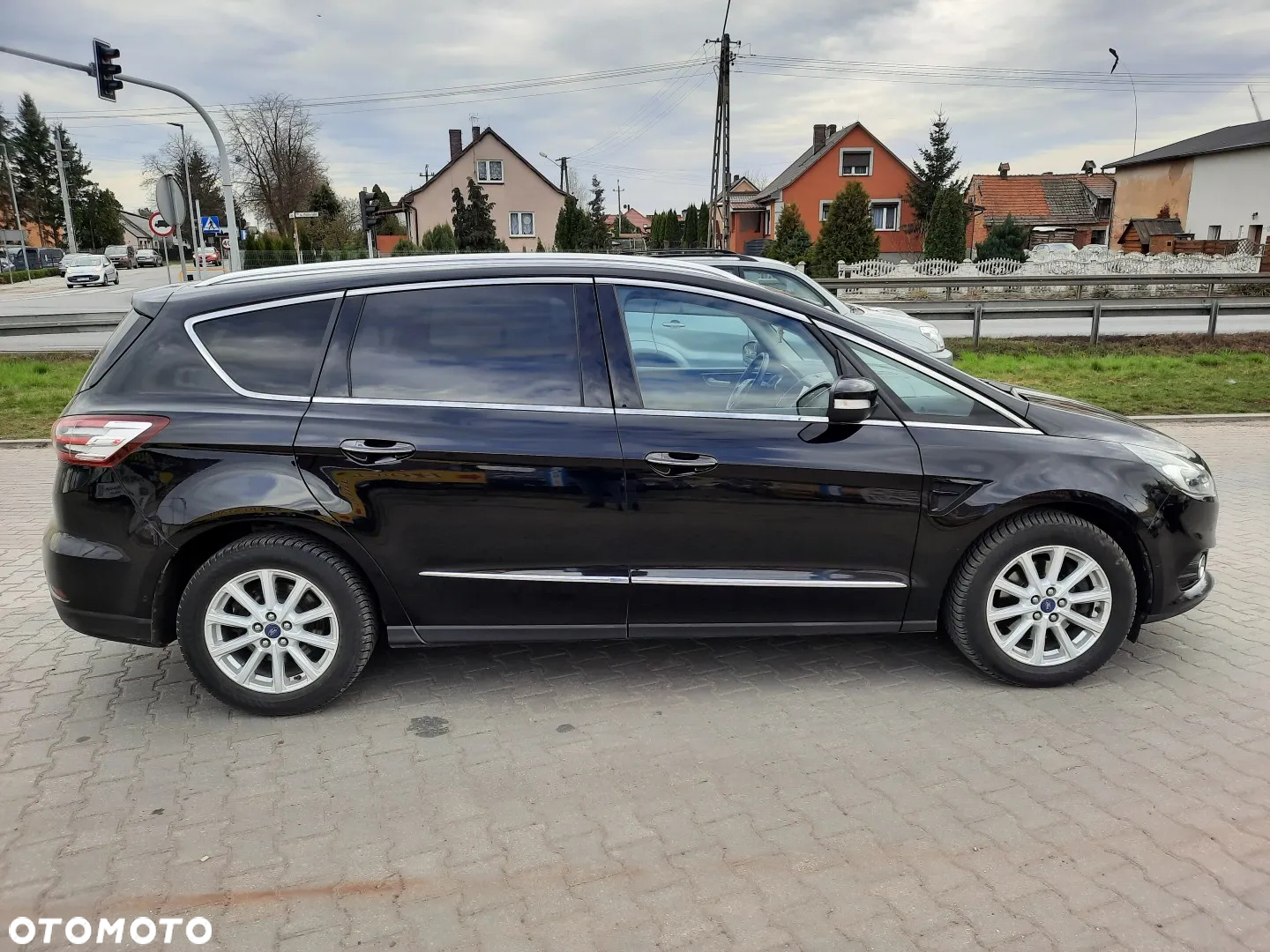 Ford S-Max 2.0 TDCi Titanium PowerShift - 6