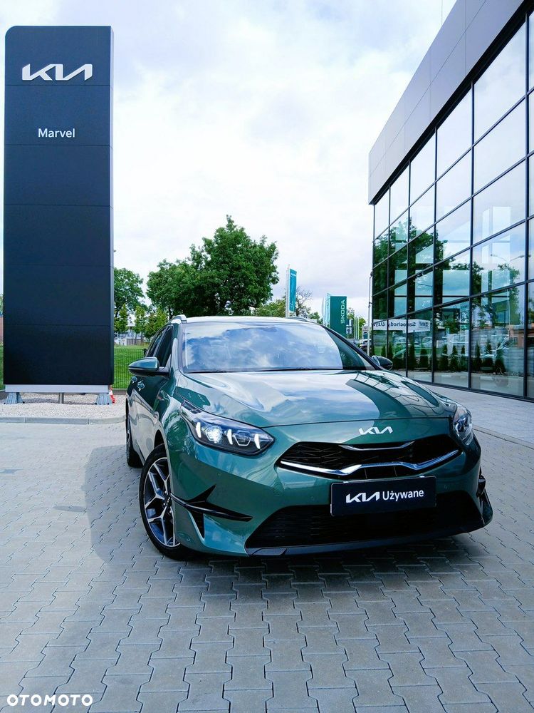 Kia Ceed - 9