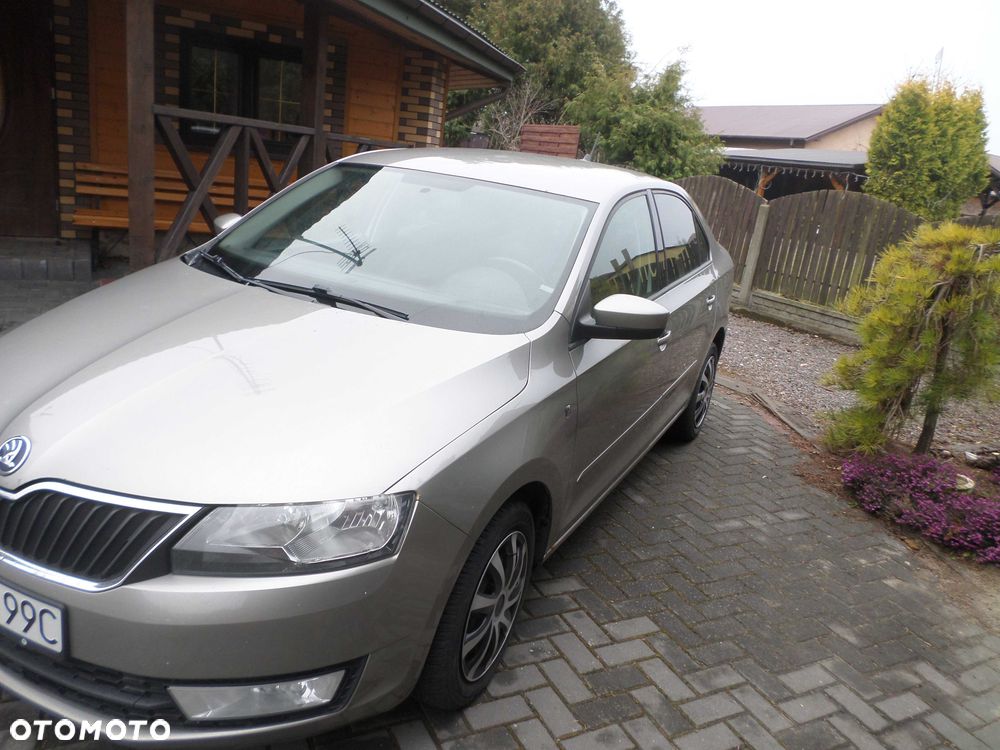 Skoda RAPID - 4