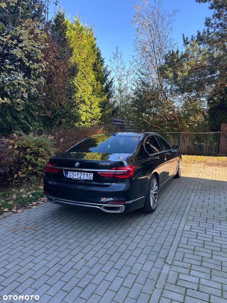 BMW Seria 7 730d xDrive - 16