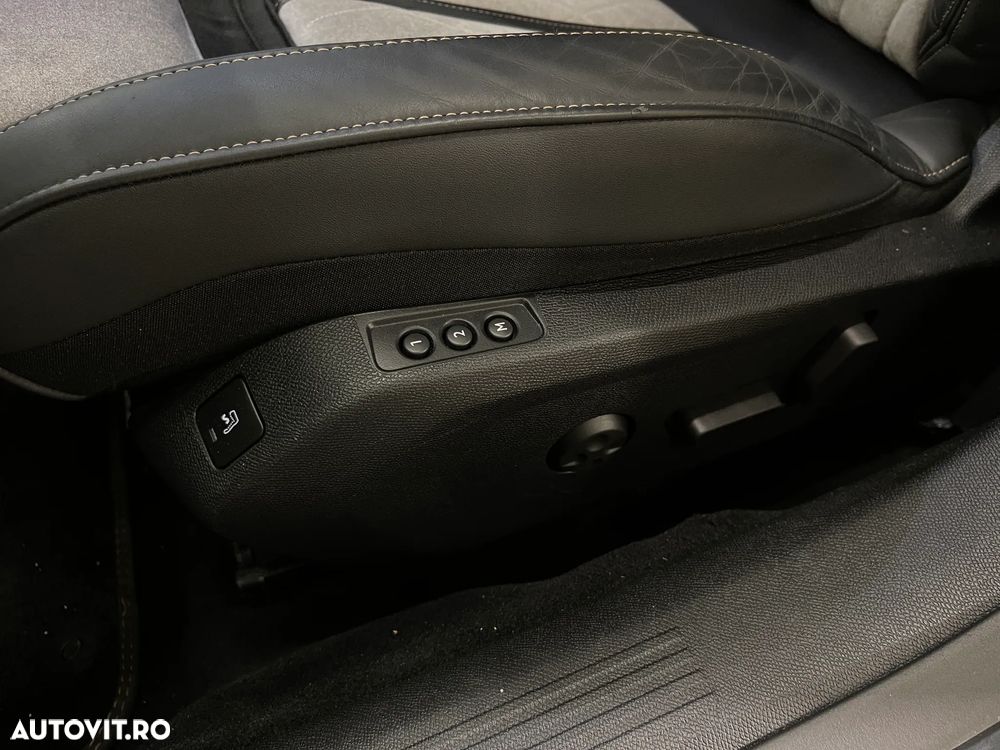 Peugeot 508 PHEV 225ch EAT8 GT - 25