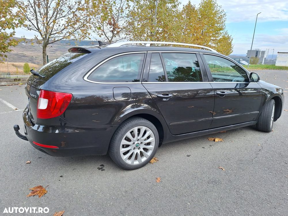 Skoda Superb 2.0 TDI DSG Ambition - 7