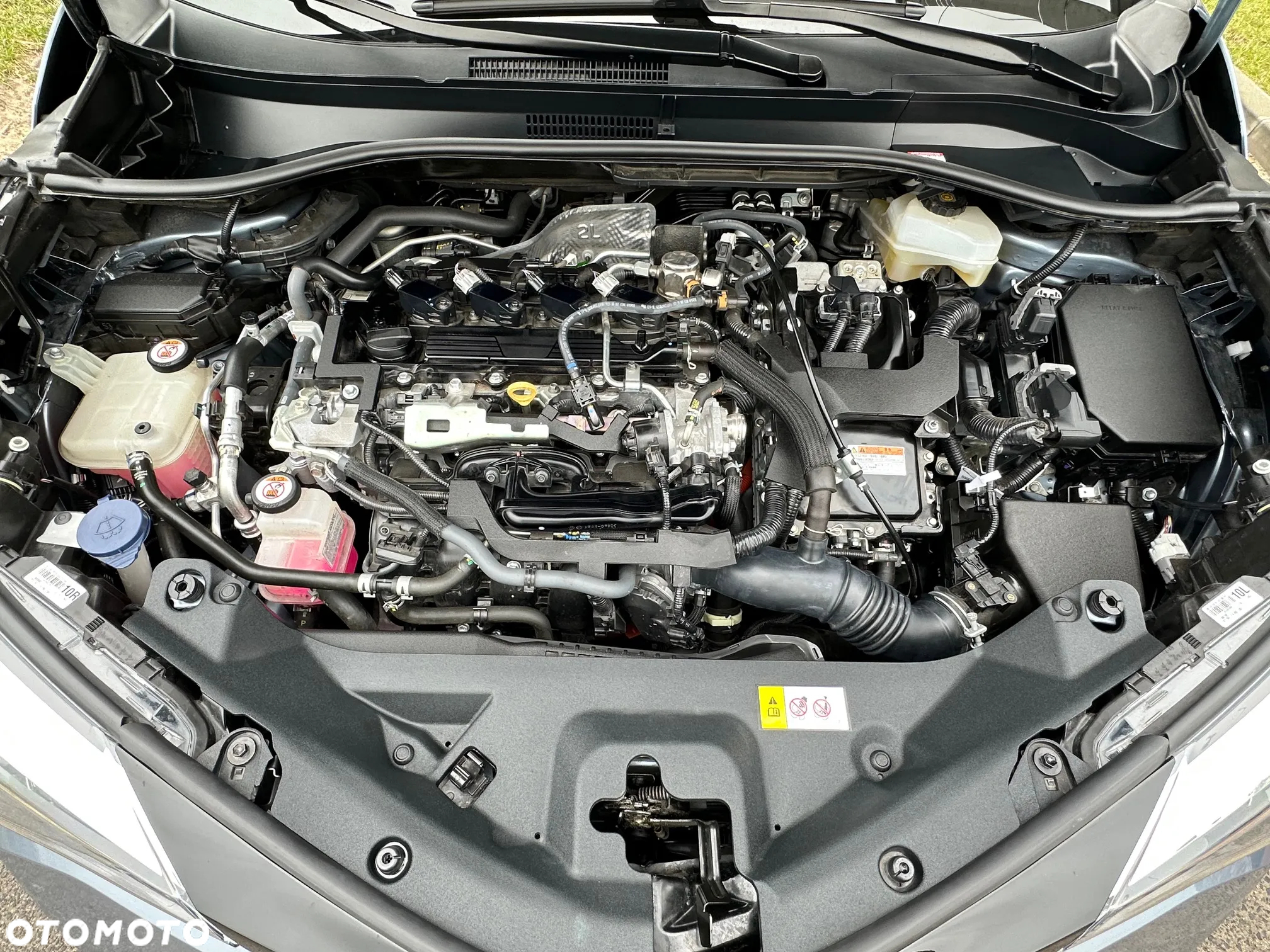 Toyota C-HR 2.0 Hybrid Team Deutschland - 17