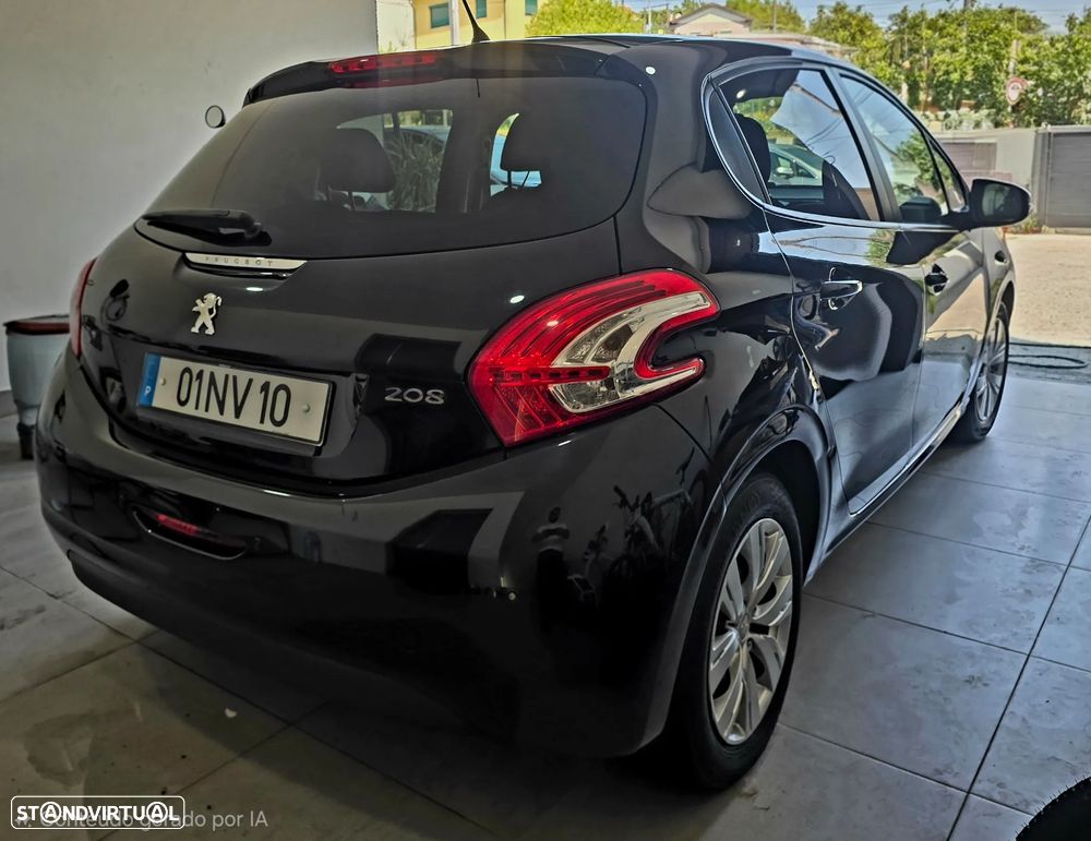 Peugeot 208 1.4 HDi Allure - 5