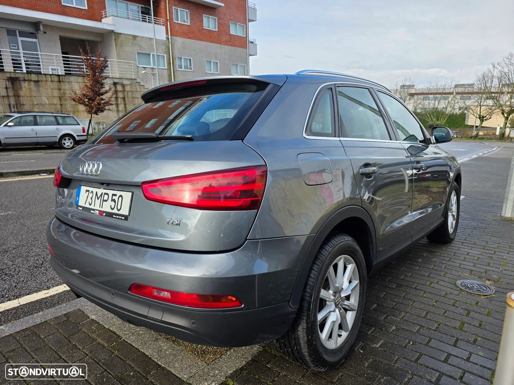 Audi Q3 2.0 TDI Sport - 6