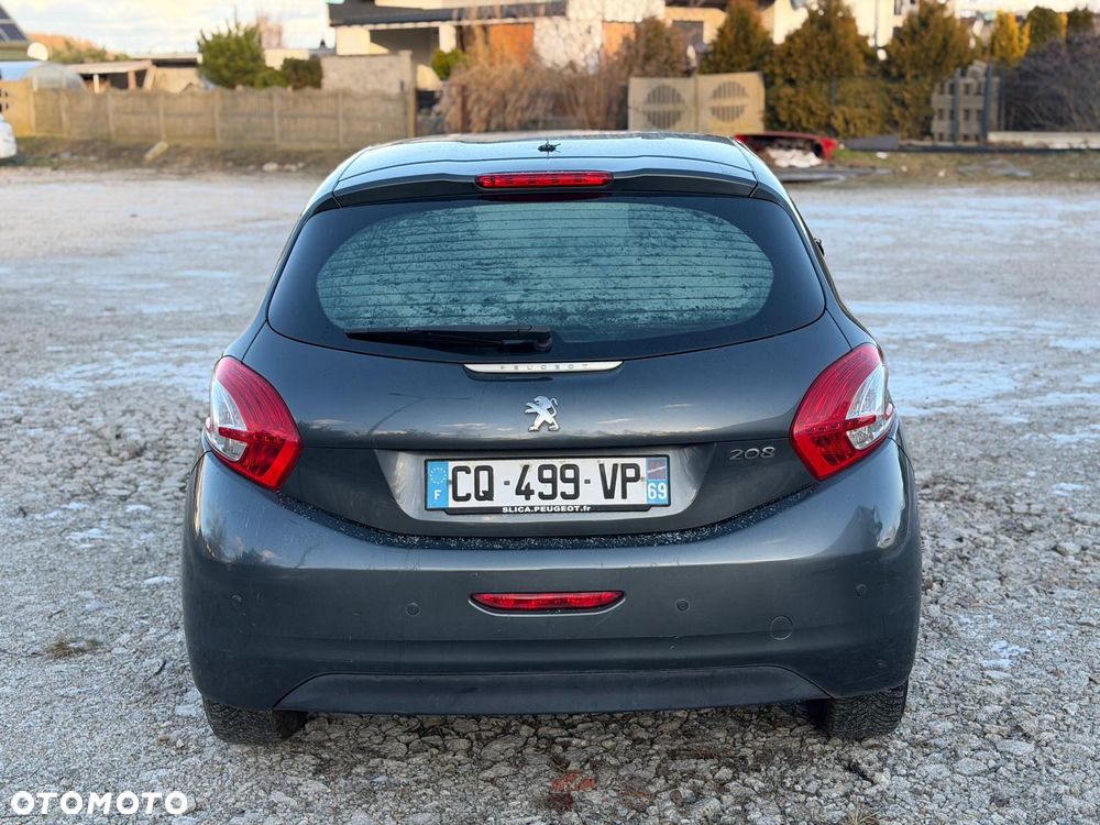 Peugeot 208 HDi 68 Like - 6