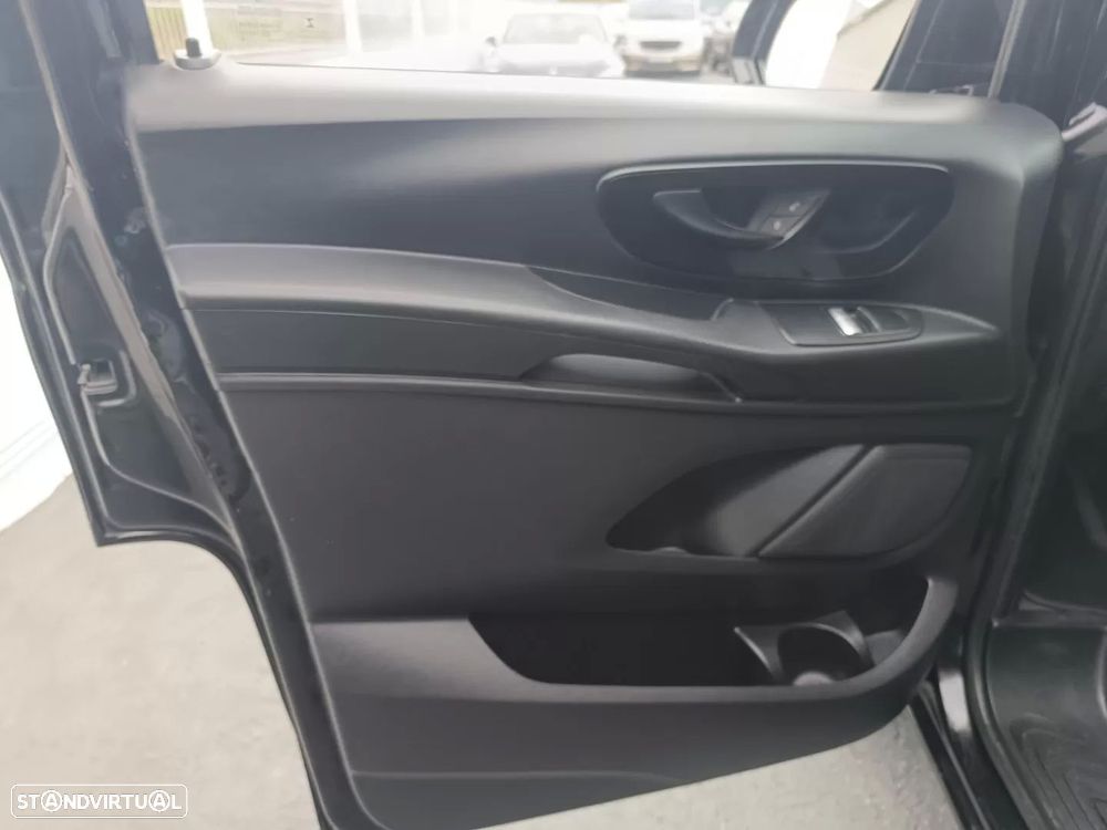 Mercedes-Benz Vito Tourer (BlueTEC) Longa Aut. PRO - 15