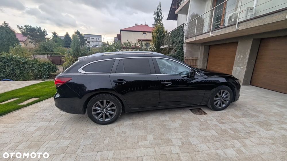 Mazda 6 - 8
