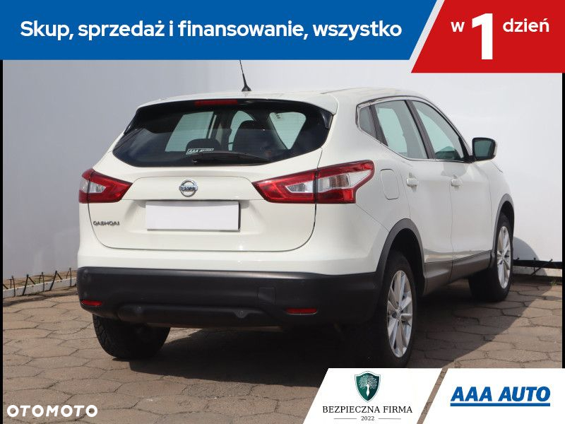Nissan Qashqai - 6