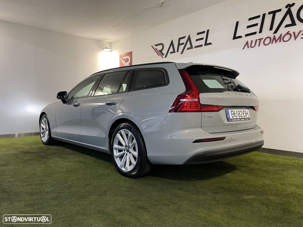 Volvo V60 2.0 T6 AWD TE Essential - 9