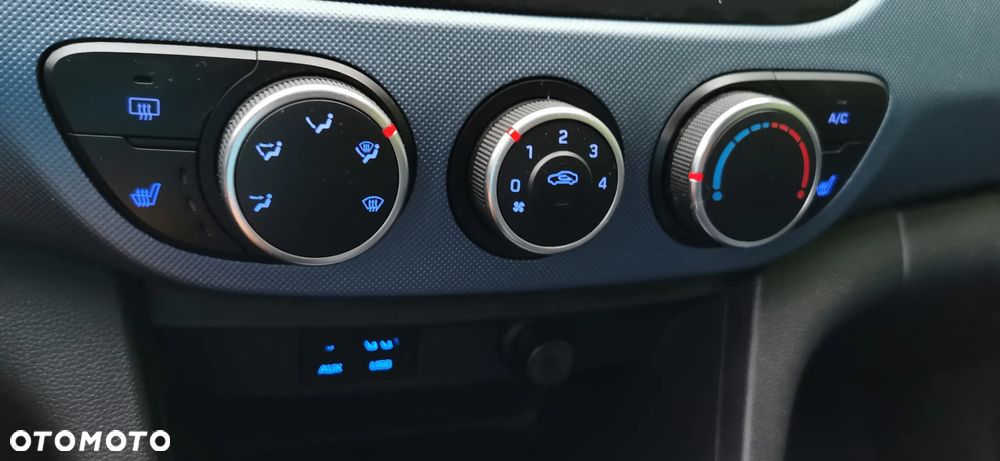 Hyundai i10 1.2 Intro Edition - 4