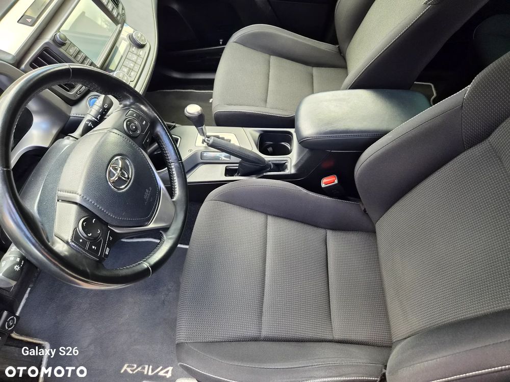 Toyota RAV4 Hybrid Premium 4x2 - 7