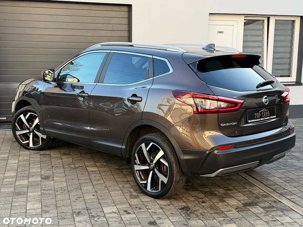 Nissan Qashqai 1.3 DIG-T Tekna+ - 22