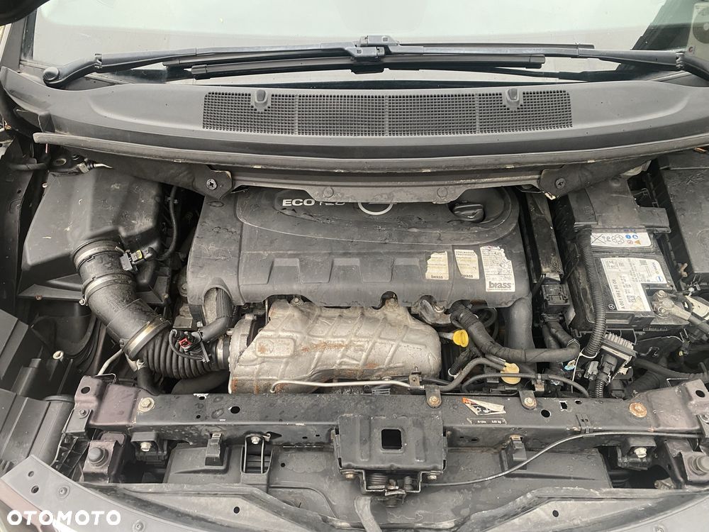 Opel Zafira - 8