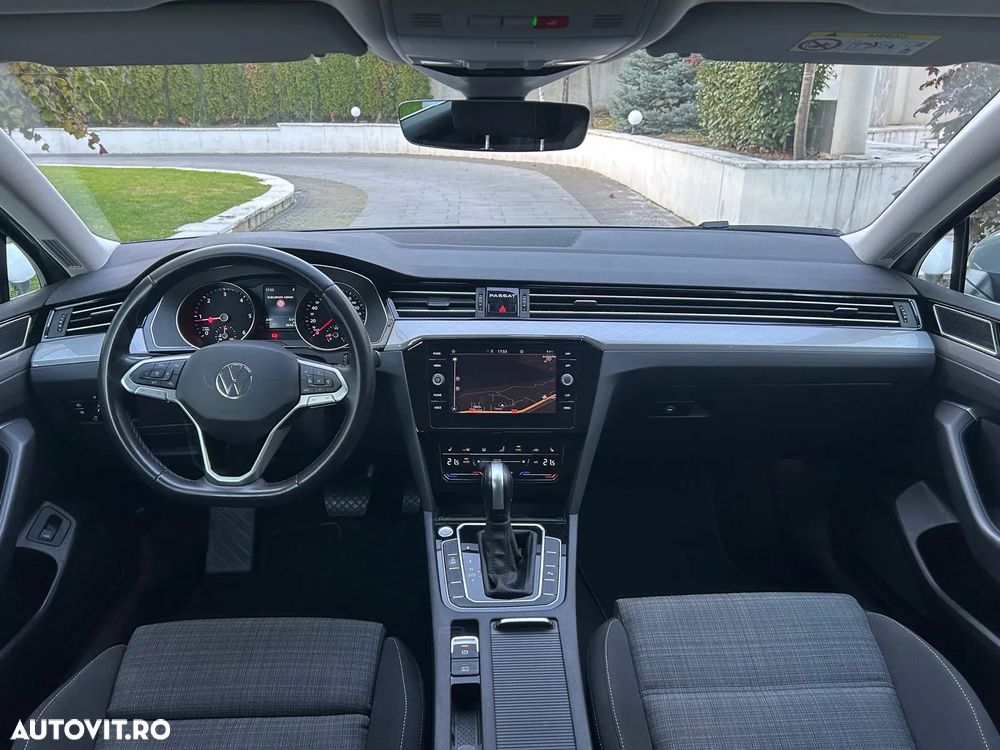 Volkswagen Passat Variant 2.0 TDI DSG Comfortline - 11