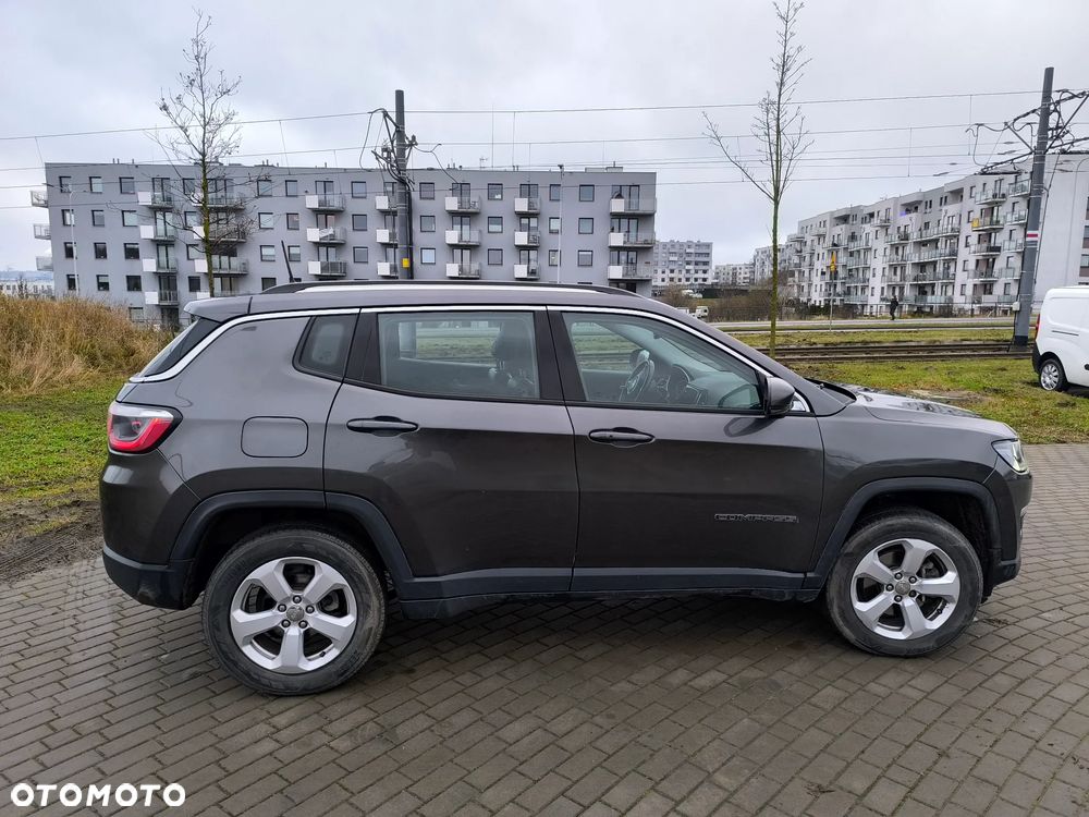 Jeep Compass 2.0 MJD Longitude 4WD S&S - 6
