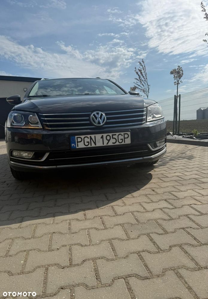 Volkswagen Passat 2.0 TDI Highline DSG - 9