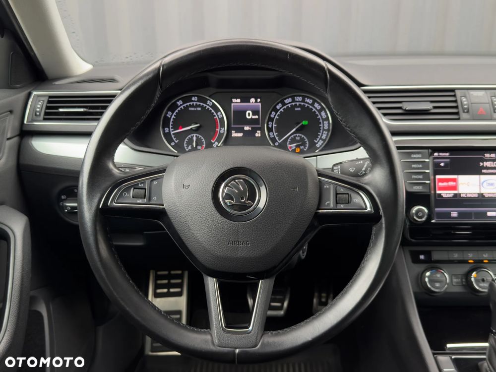 Skoda Superb 1.8 TSI Active DSG - 26