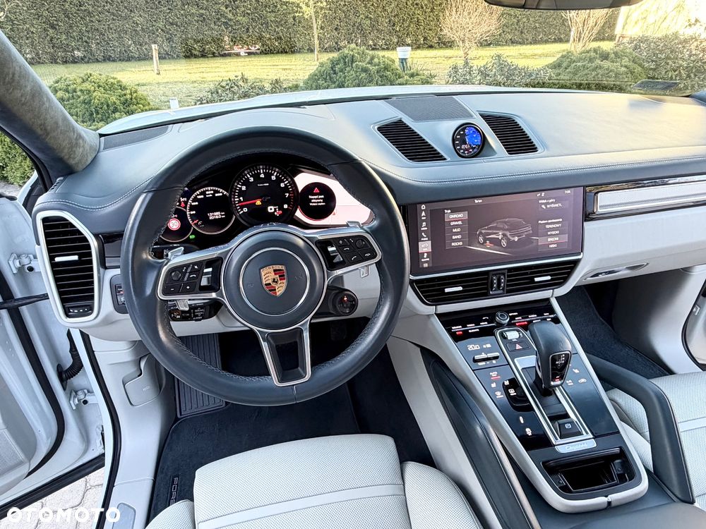 Porsche Cayenne Platinum Edition - 22