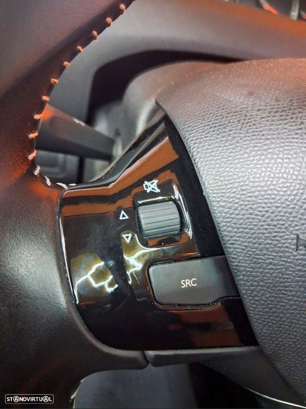 Peugeot 308 - 21