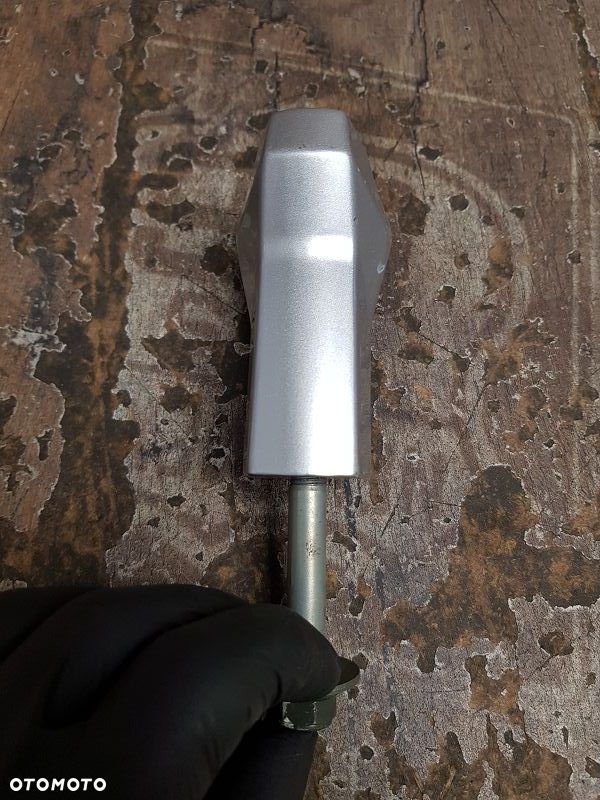 Mocowanie kierownicy risery - 5