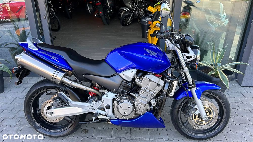 Honda CB - 1