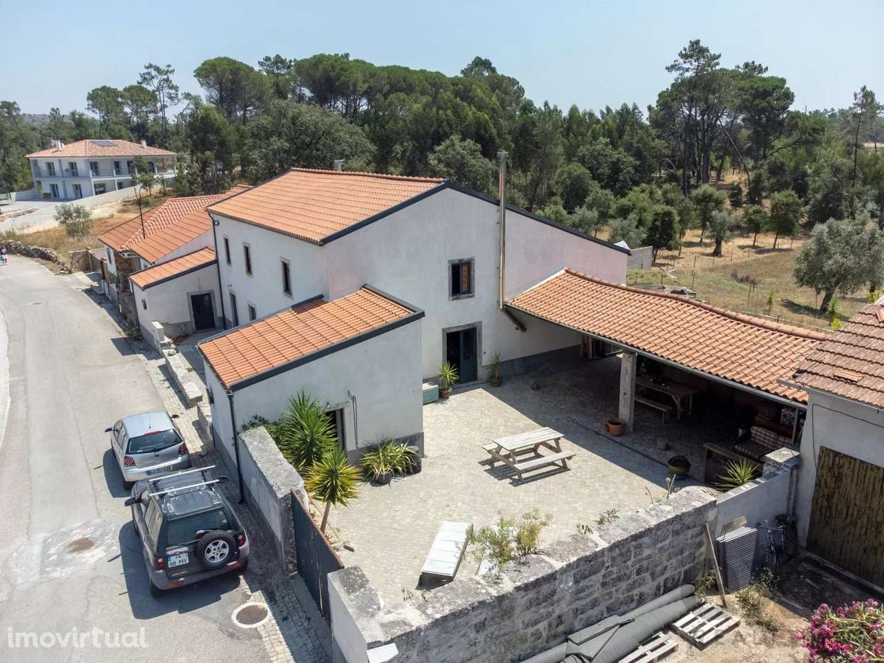 Casa de hóspedes restaurada com 200 anos, com estúdio de arte, cerveja - Grande imagem: 2/47