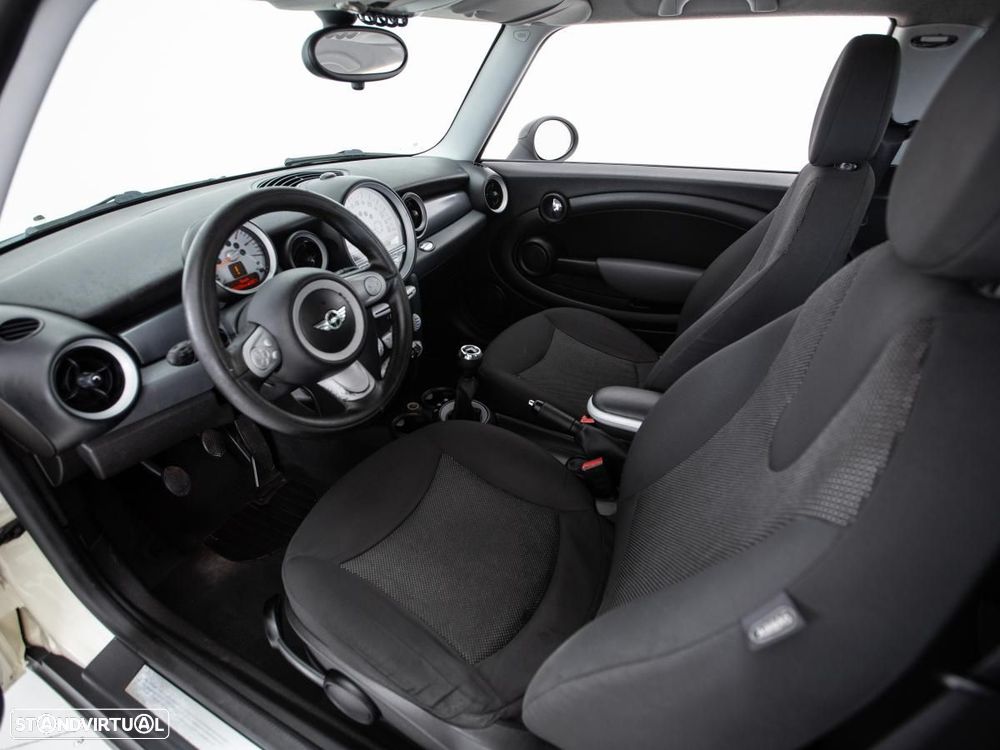 MINI 3 Portas - 7