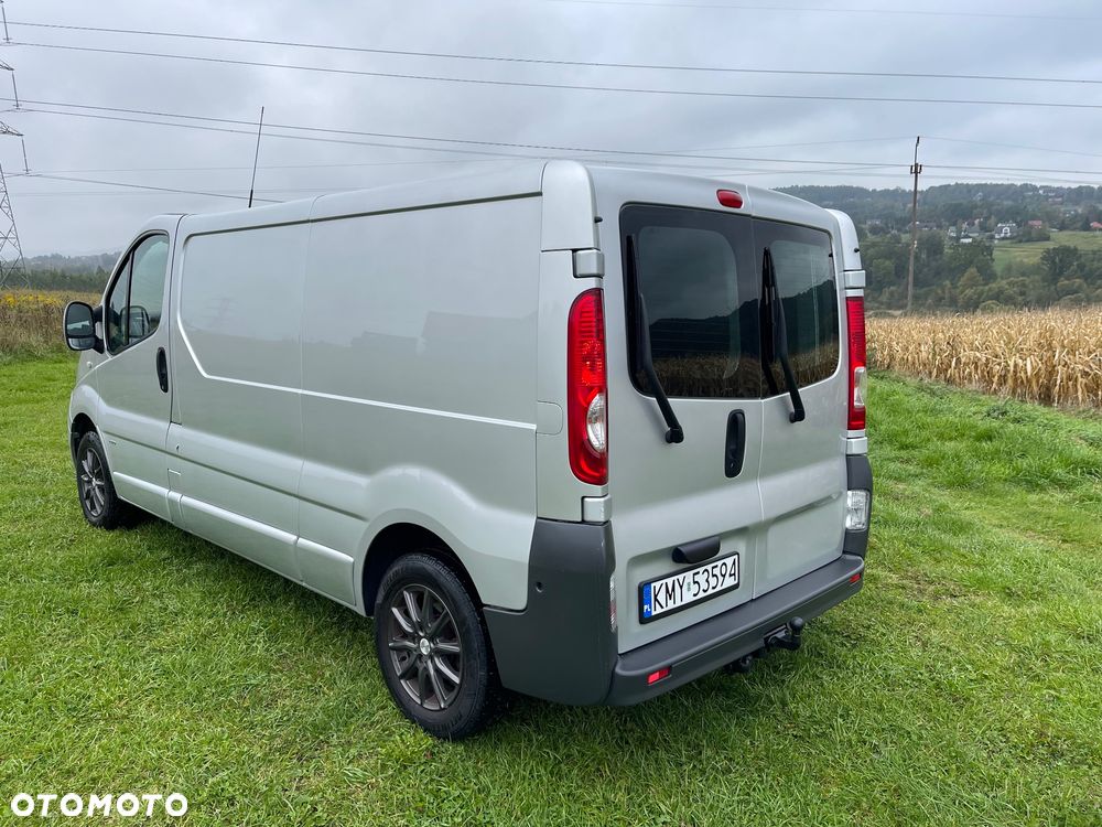 Opel Vivaro L2H1 - 11