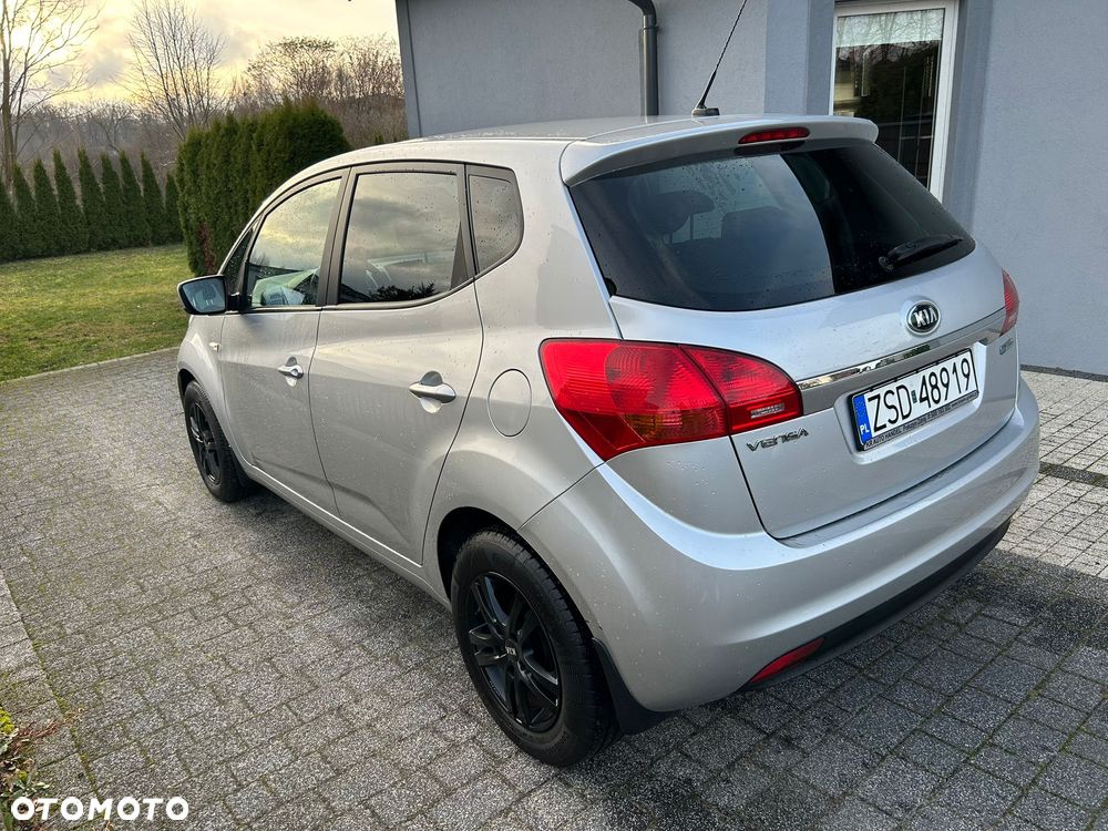 Kia Venga 1.6 CRDi 128 ISG Vision - 4