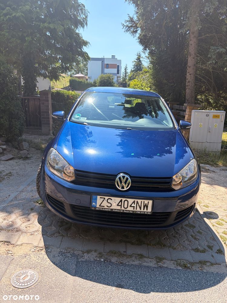 Volkswagen Golf 1.6 Highline - 1