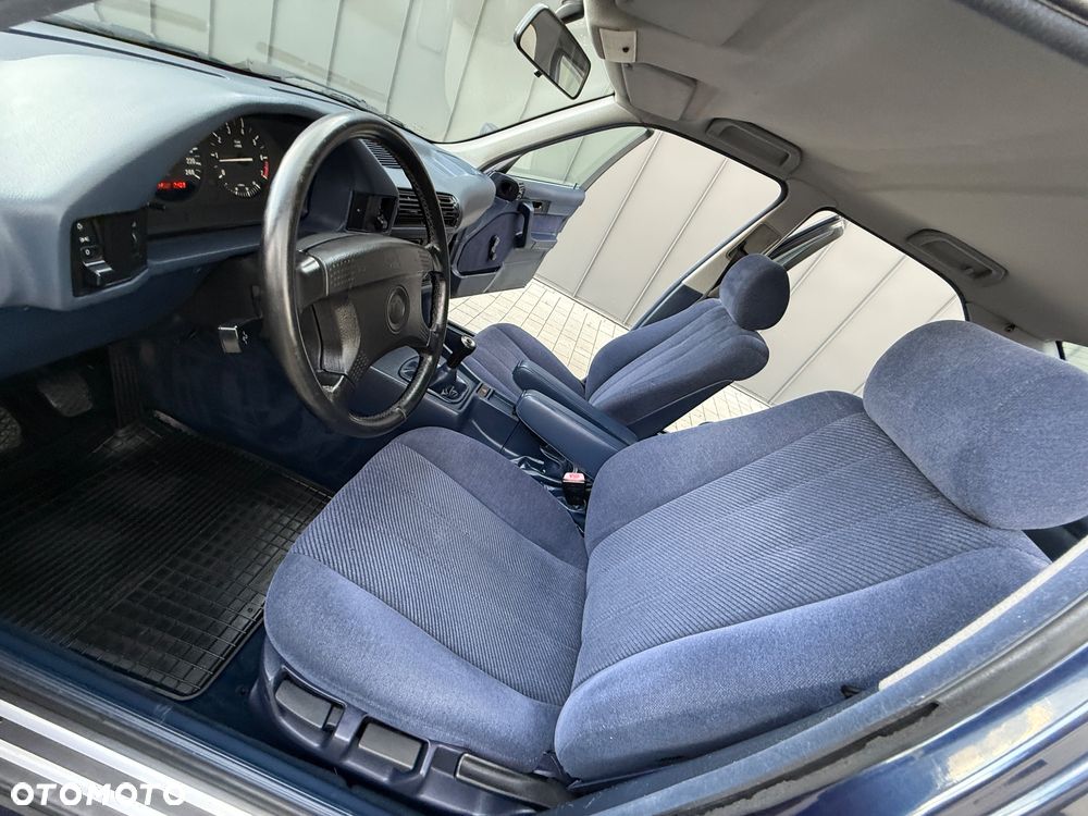 BMW Seria 5 520i - 17