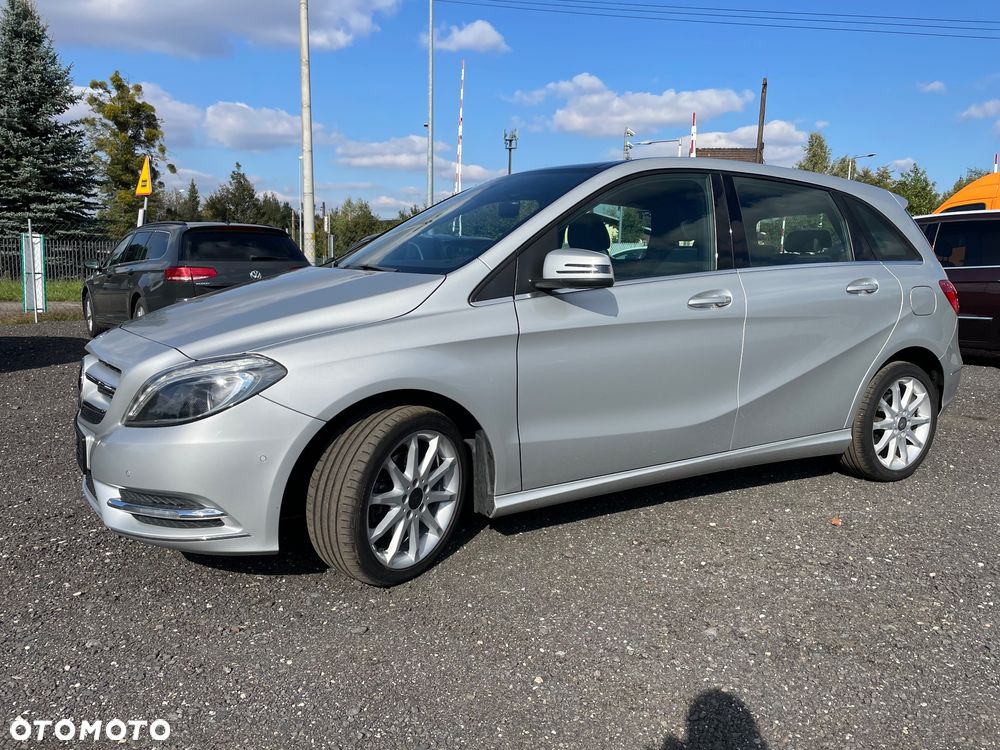 Mercedes-Benz Klasa B 200 CDI (BlueEFFICIENCY) - 2