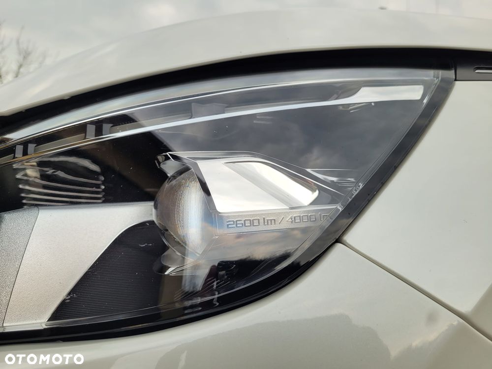 Peugeot 3008 1.5 BlueHDi GT S&S - 11