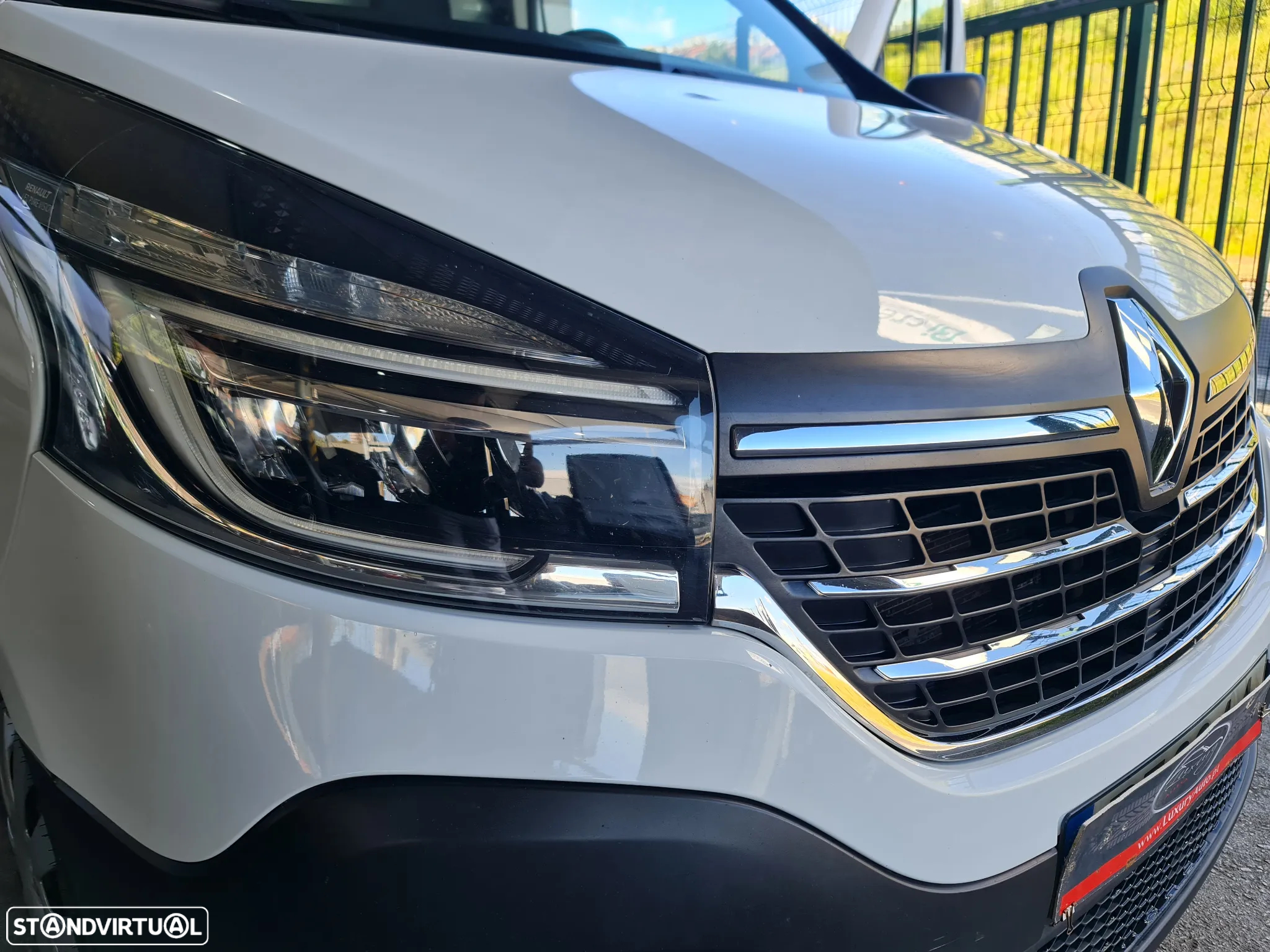 Renault TRAFIC 2.0 Dci 120CV * Câmera/ GPS/ AC/ IVA DEDUTÍVEL * - 39