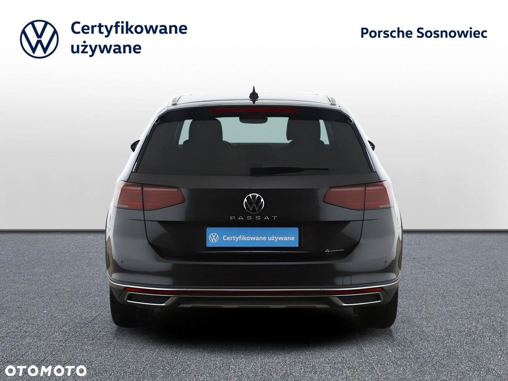 Volkswagen Passat Alltrack 2.0 TSI 4Mot DSG - 5