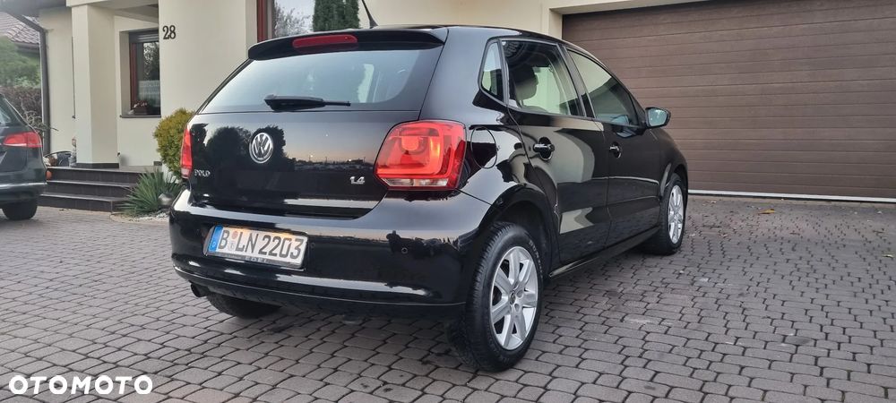 Volkswagen Polo 1.4 16V Comfortline - 13