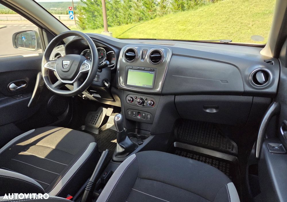 Dacia Sandero Stepway Blue dCi 95 Prestige - 23