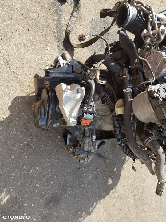 skrzynia biegów fiesta mk 7 1.5 tdci BA6R7002-ABB T6TA1