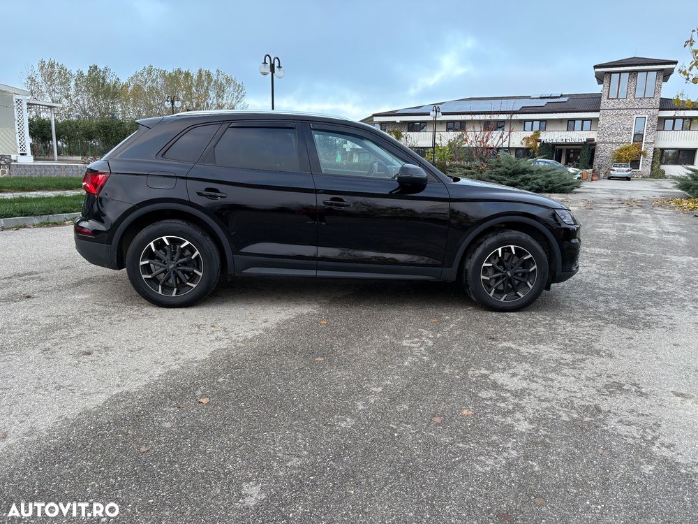 Audi Q5 40 TDI quattro S tronic - 8