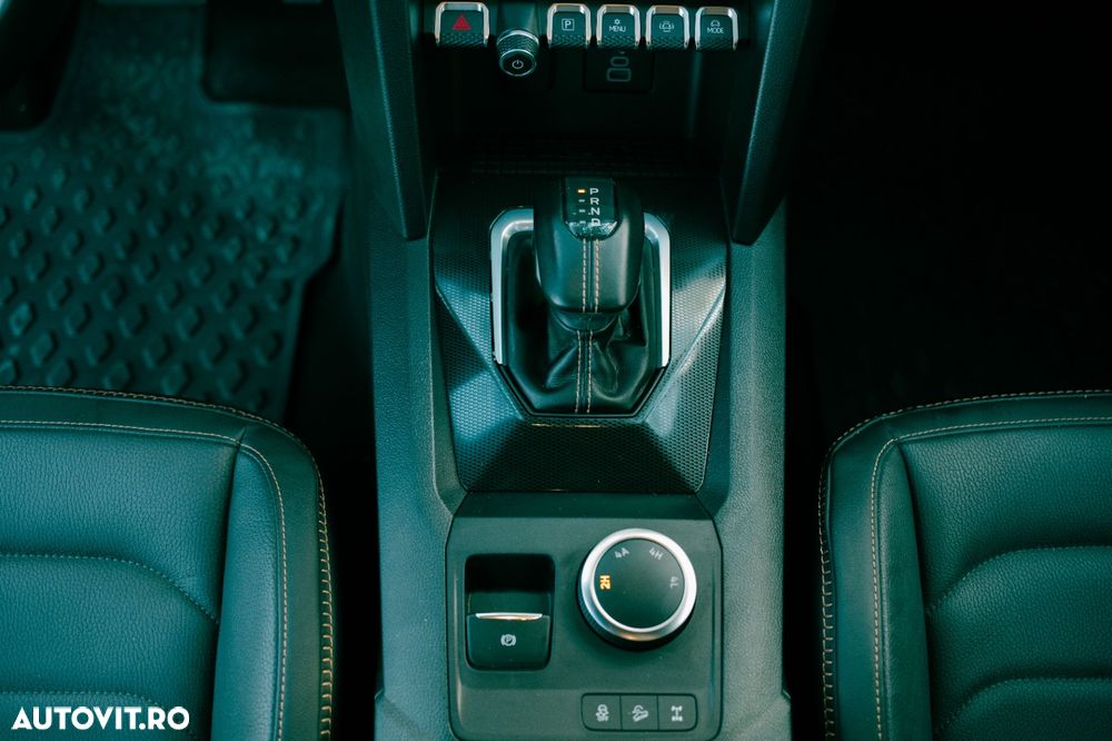 Volkswagen Amarok - 25