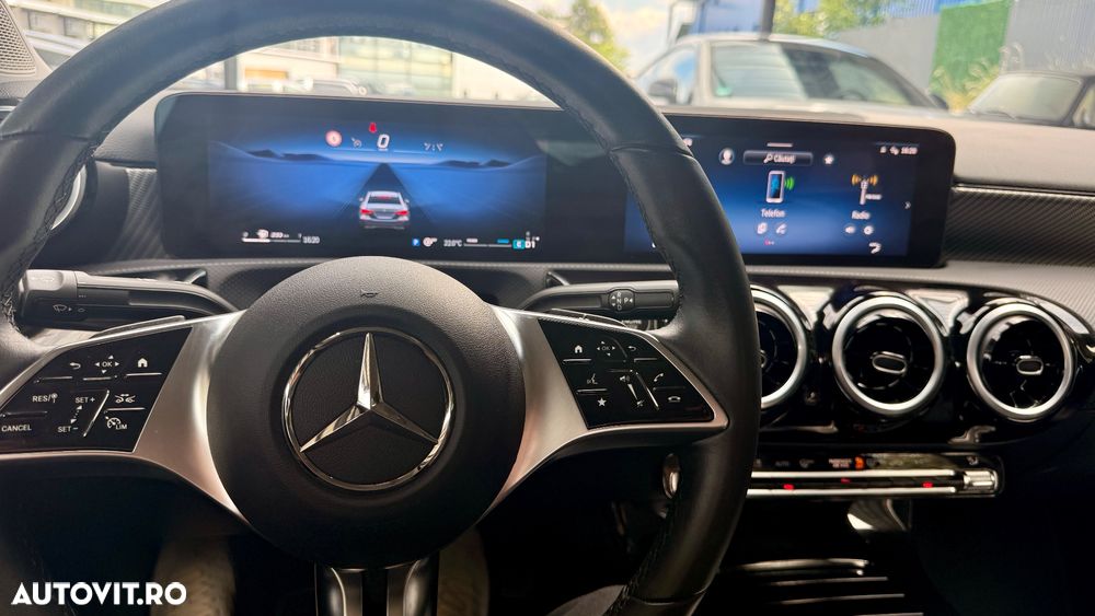 Mercedes-Benz A 180 - 30