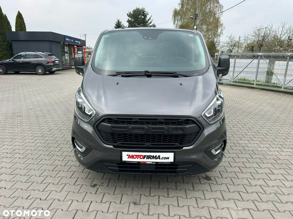 Ford Tourneo Custom - 10