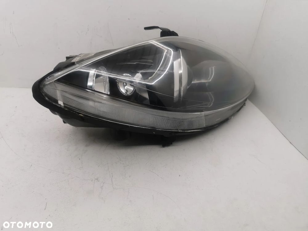 Lampa prawa Xenon Seat Leon 2 II  Altea toledo 1P1941754a  89318745 - 16