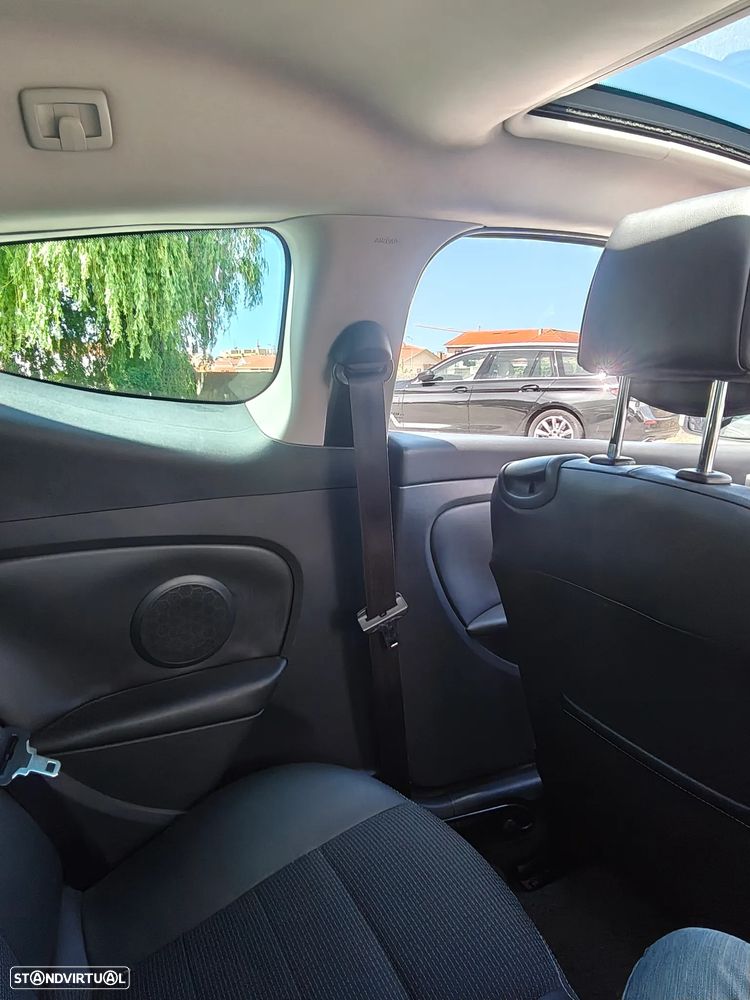 Renault Mégane Coupe 1.5 dCi GT Line - 40