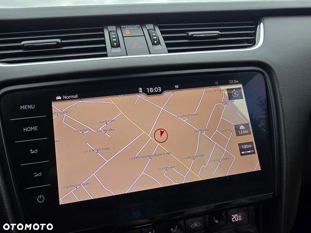 Skoda Octavia 2.0 TDI 4x4 DSG L&K - 32