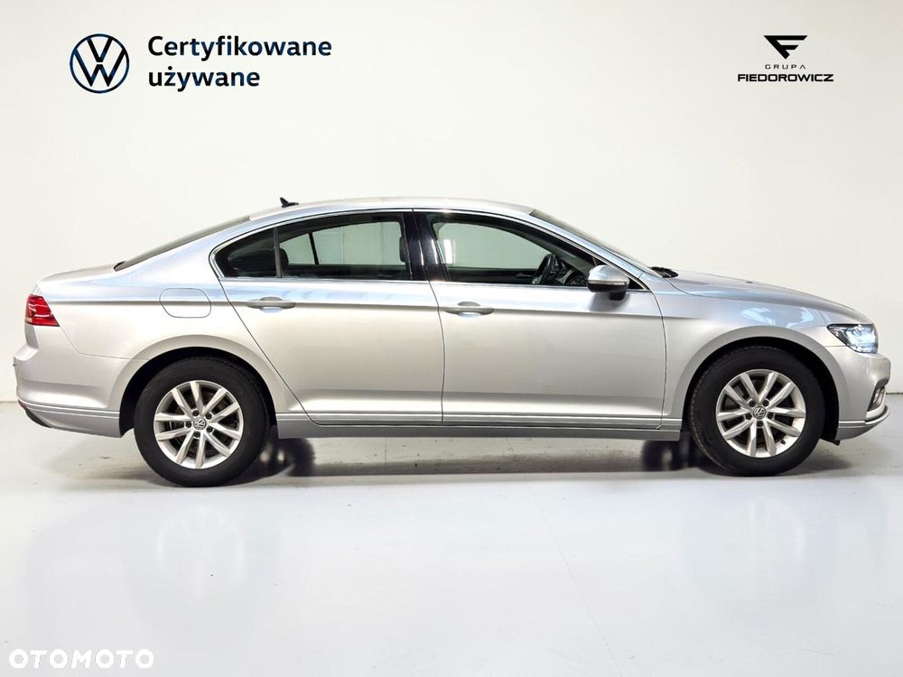 Volkswagen Passat - 3