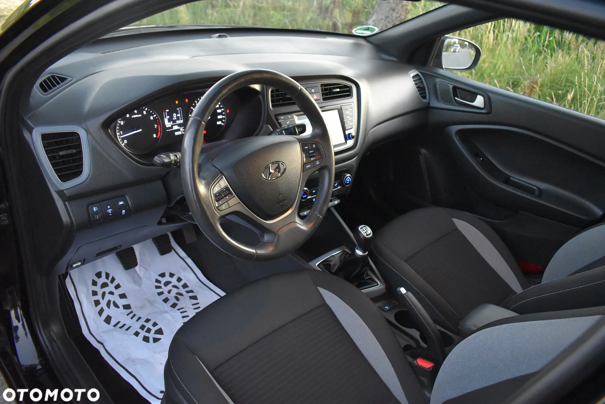Hyundai i20 - 23